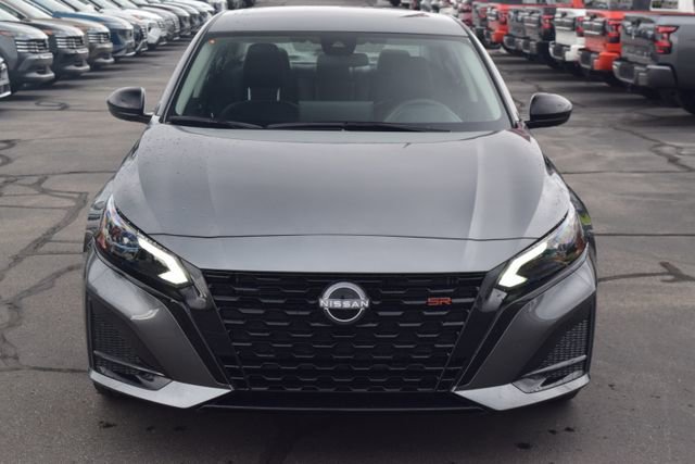 New 2026 Nissan Altima 2.5 SR AWD/4WD image 3