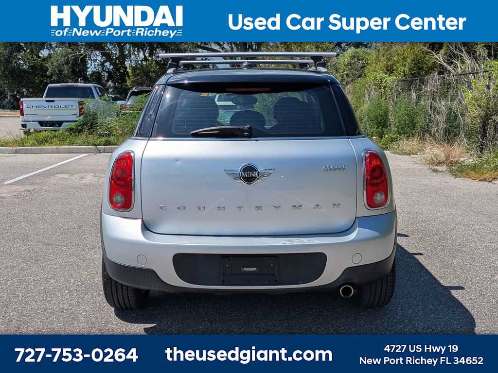 Used 2013 MINI Cooper Countryman FWD image 4