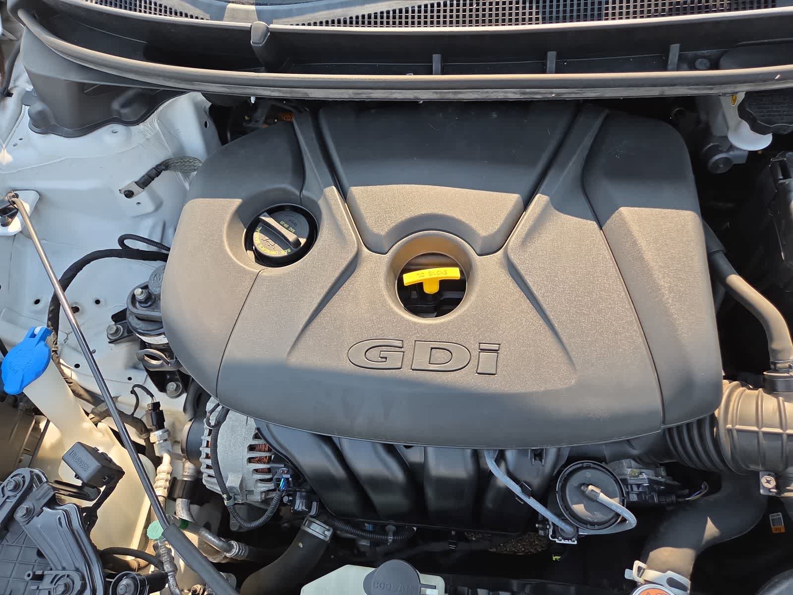 Used 2016 Hyundai Elantra GT FWD image 17