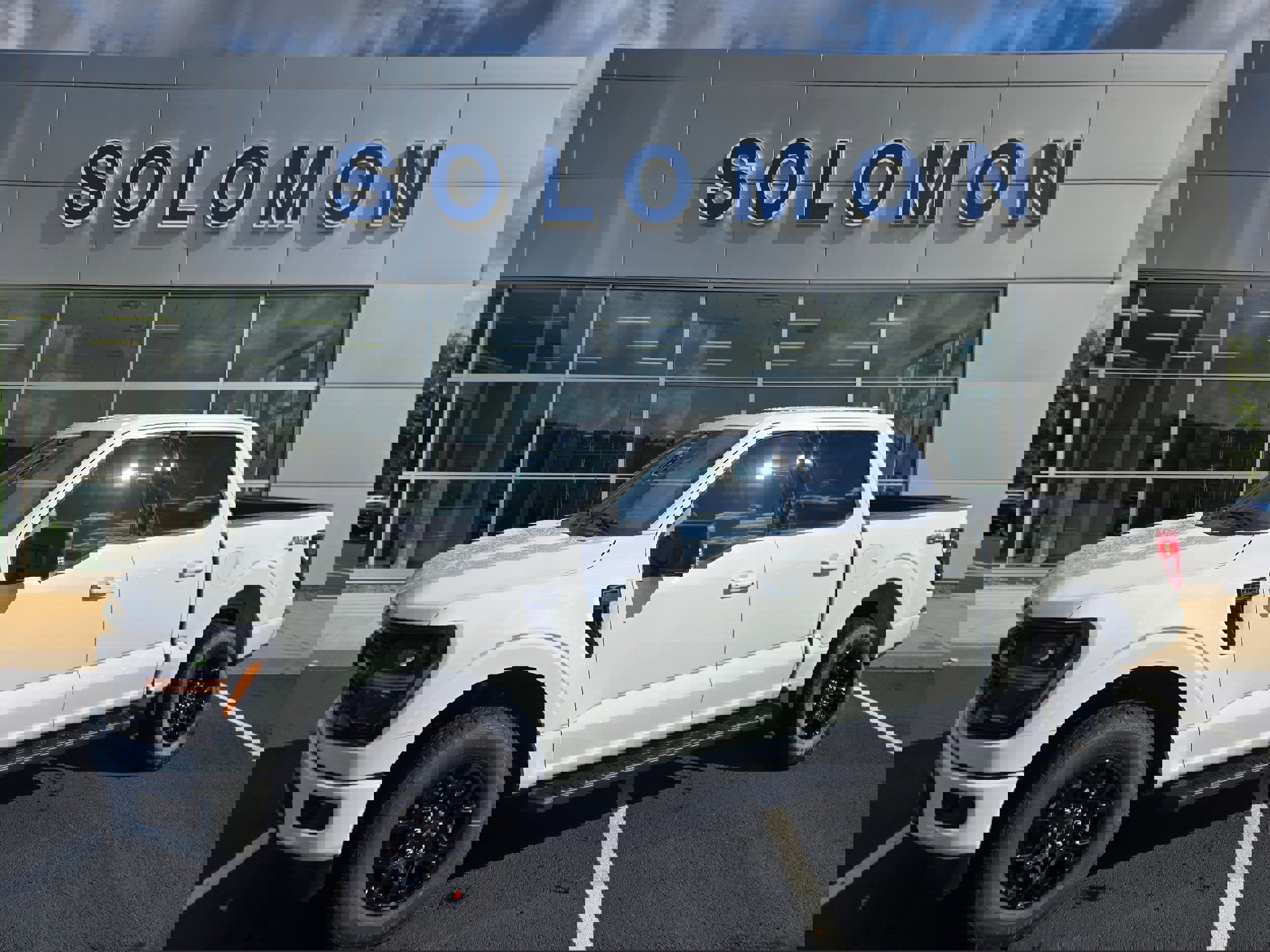 New 2025 Ford F150 XLT