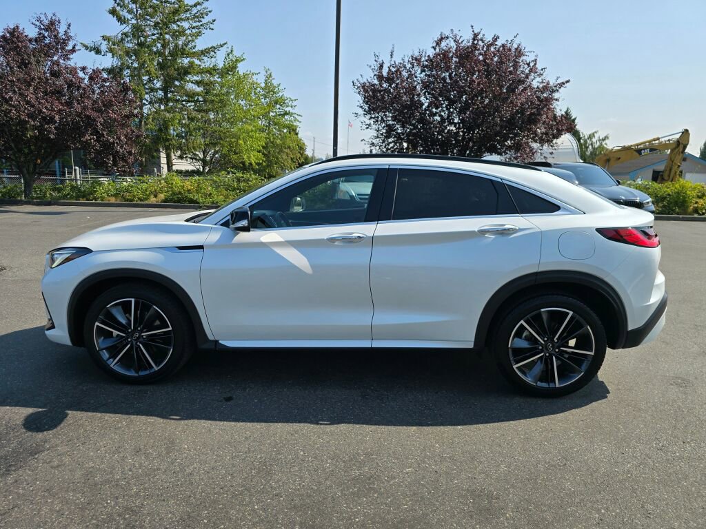Certified 2024 INFINITI QX55 Luxe image 4