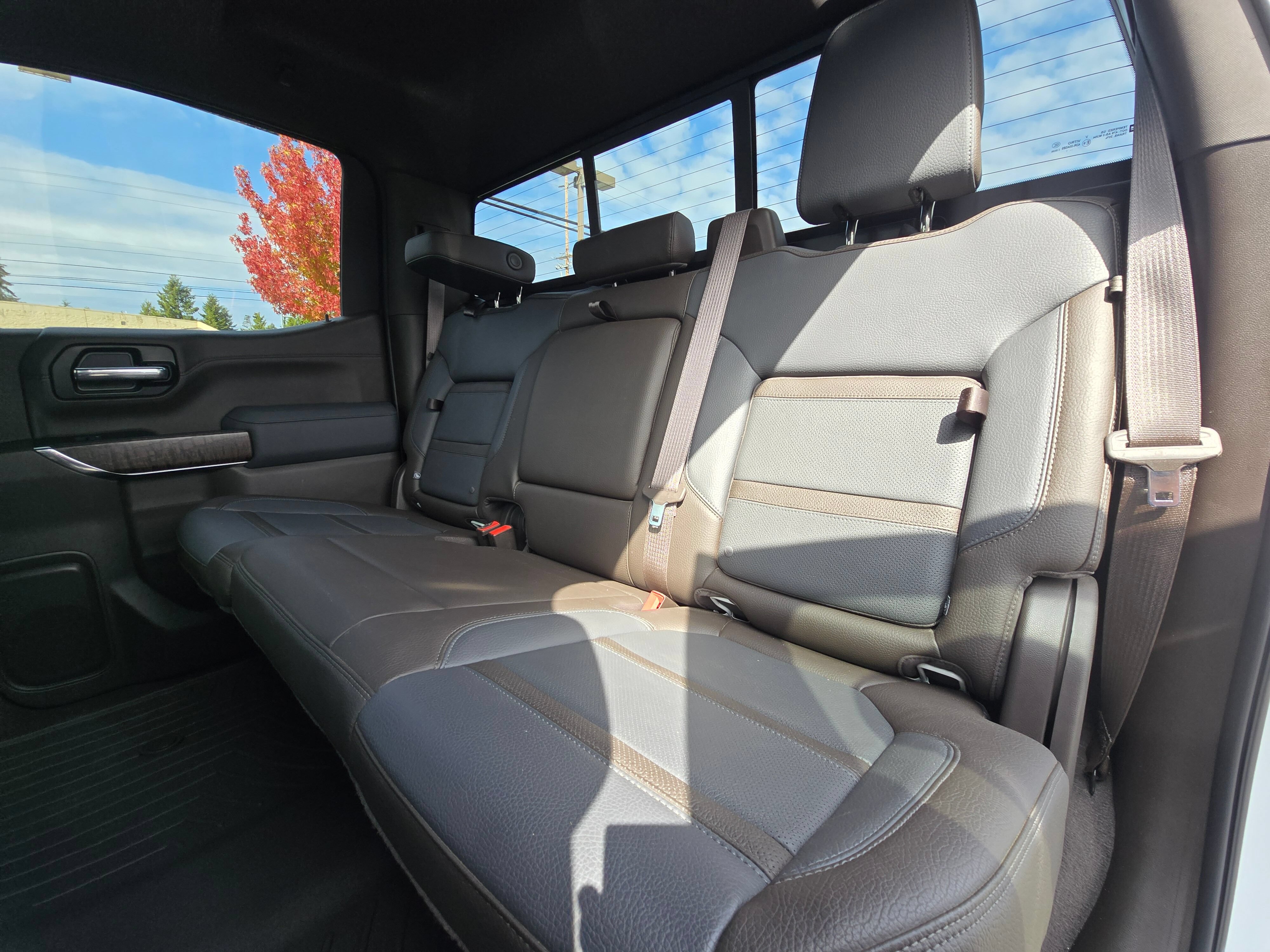 Used 2021 GMC Sierra 1500 Denali w/ Driver Alert Package II AWD/4WD image 17