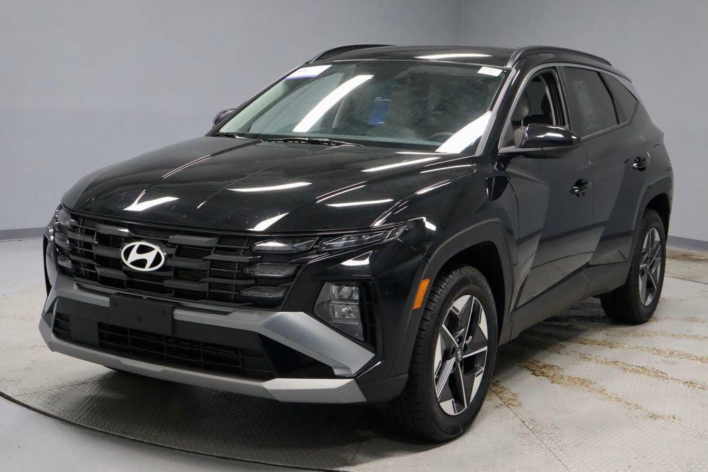 Certified 2025 Hyundai Tucson SEL AWD/4WD image 7