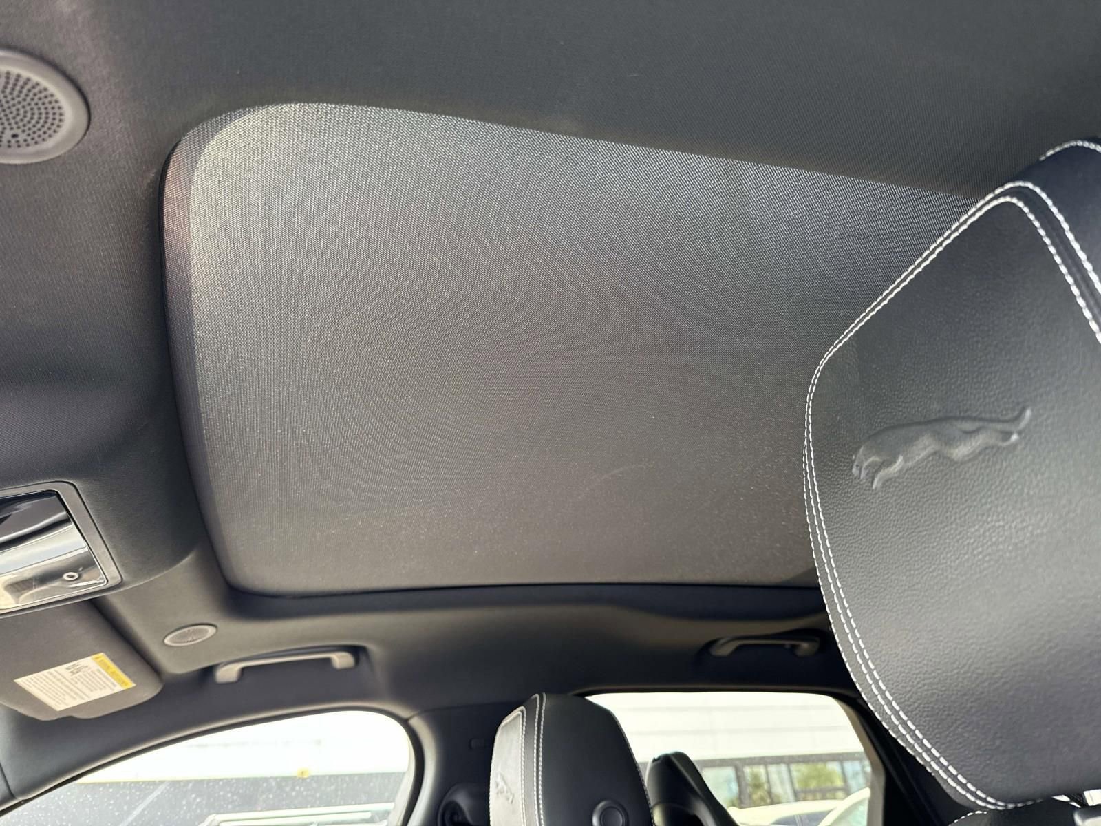 Used 2025 Jaguar F-PACE R-Dynamic S image 20