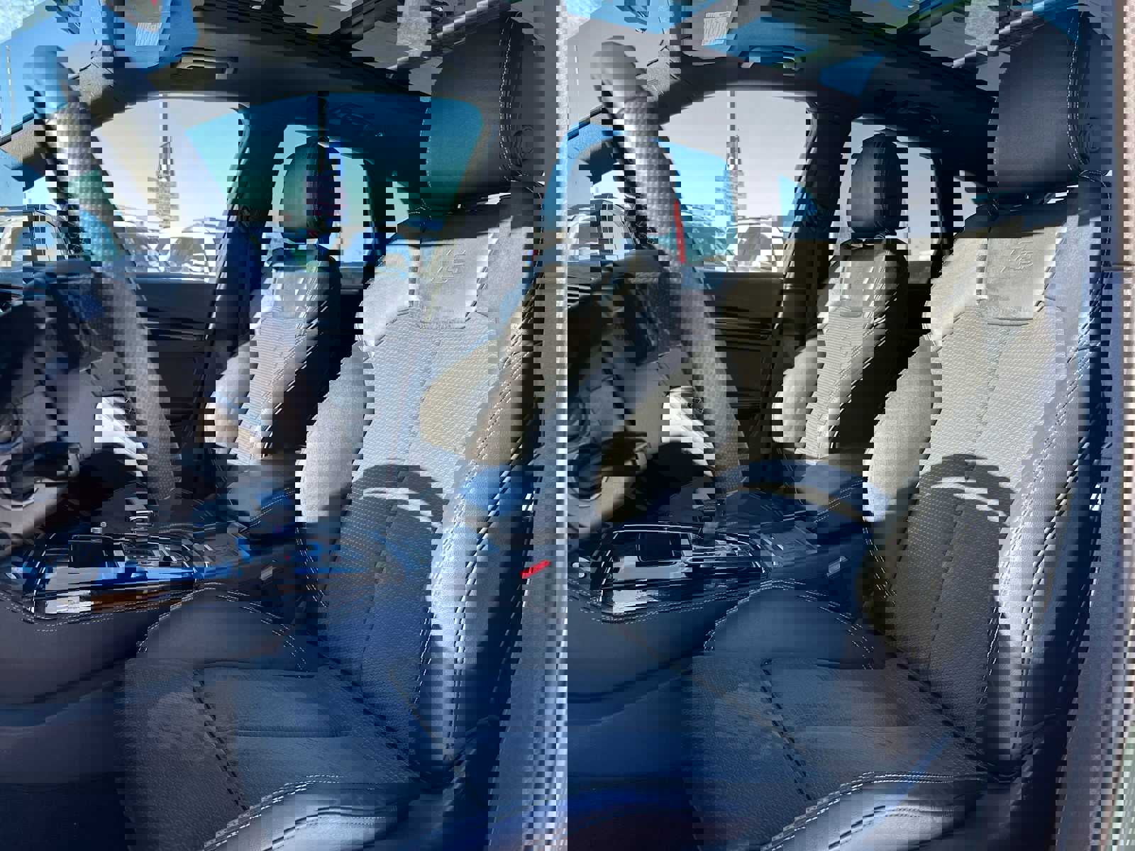 Used 2024 Audi SQ5 Prestige w/ Prestige Package image 21