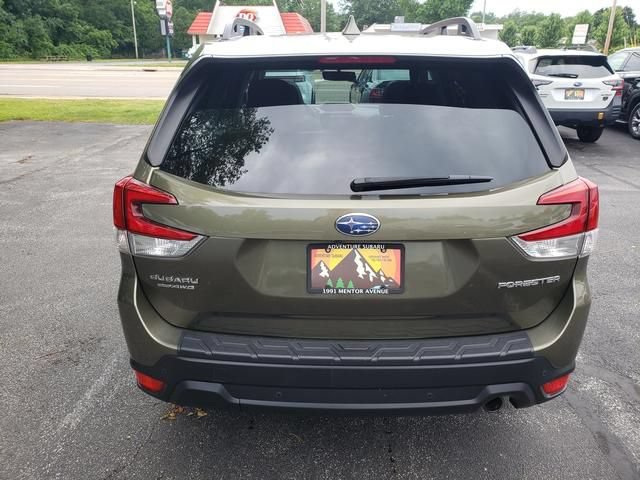 Certified 2023 Subaru Forester Limited AWD/4WD image 4