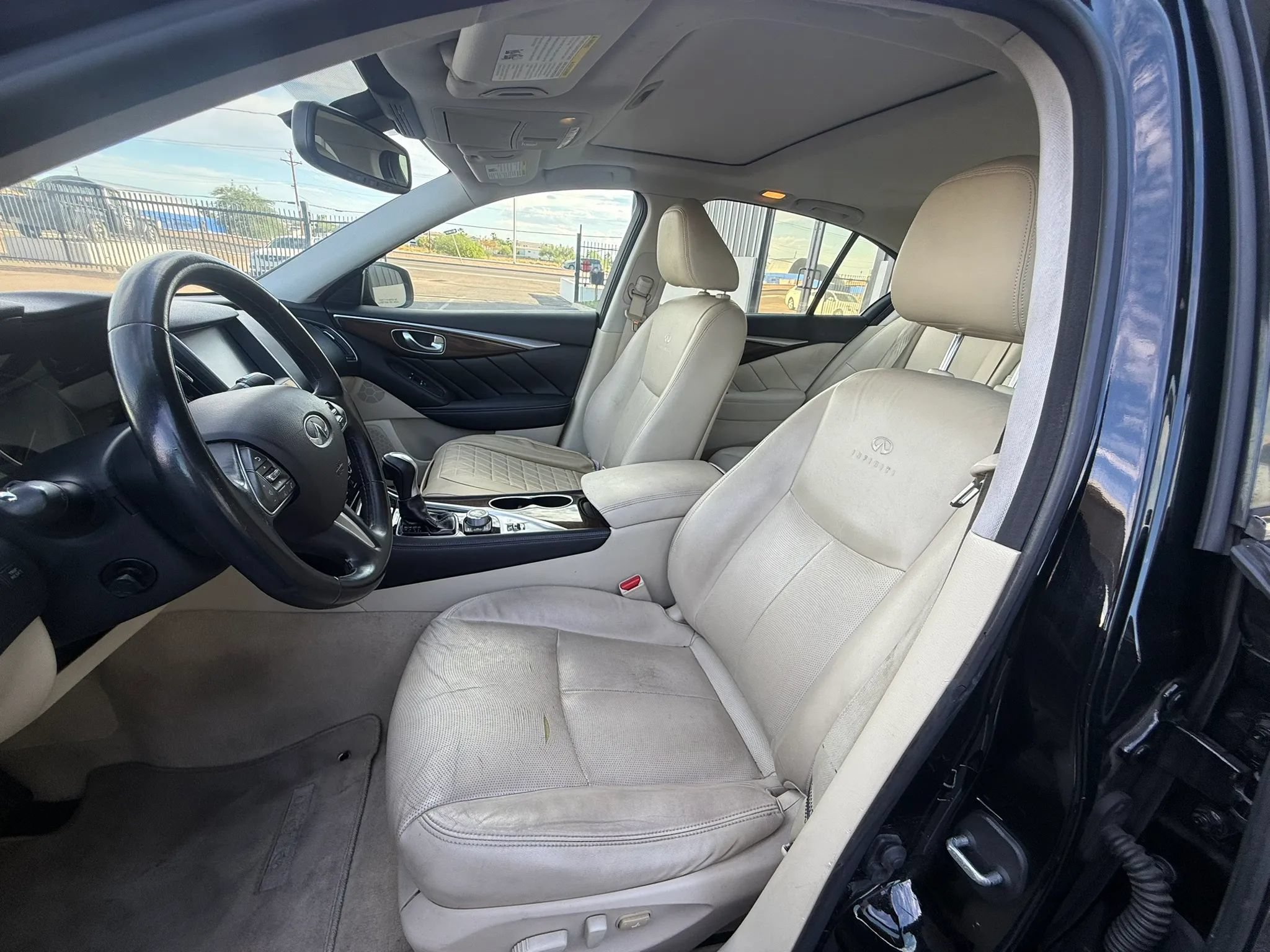 Used 2014 INFINITI Q50 Premium w/ Deluxe Touring Package RWD image 15