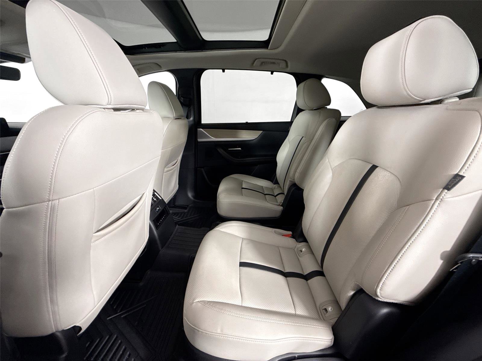 Certified 2024 MAZDA CX-90 3.3 Turbo S image 32