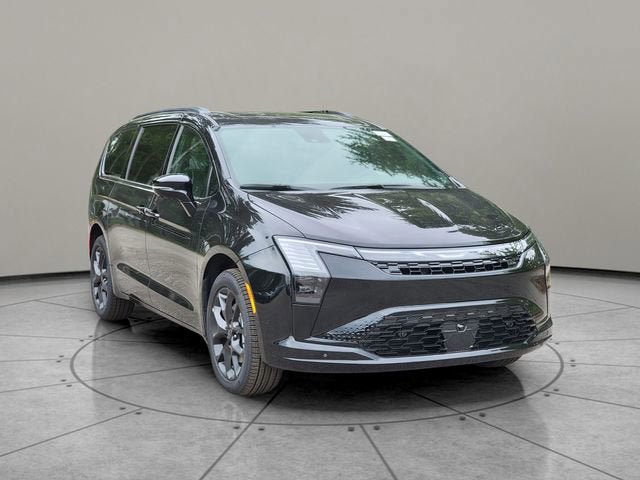New 2027 Chrysler Pacifica Limited AWD/4WD image 14