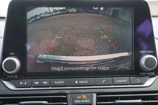 Used 2023 Nissan Altima 2.5 SV FWD image 21
