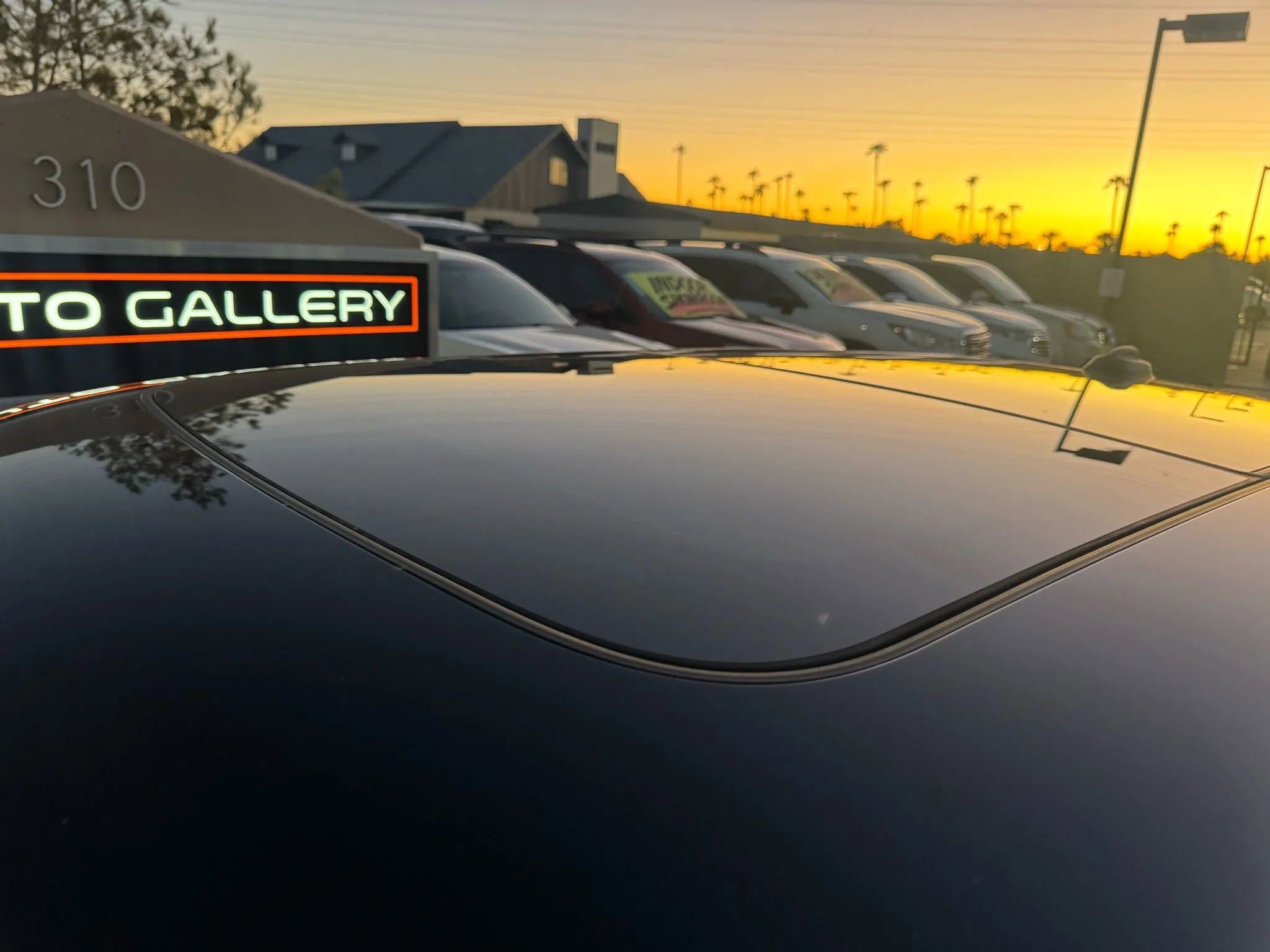 Used 2021 MINI Cooper 2-Door Hardtop w/ Signature Upholstery Package image 14