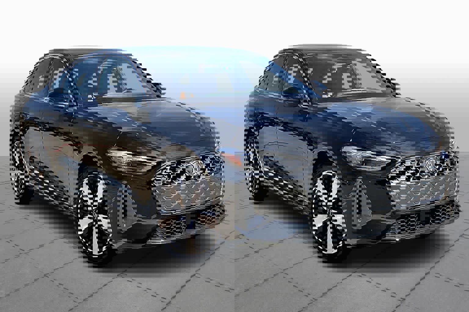 Used 2025 Audi A5 Premium w/ Convenience Package image 3