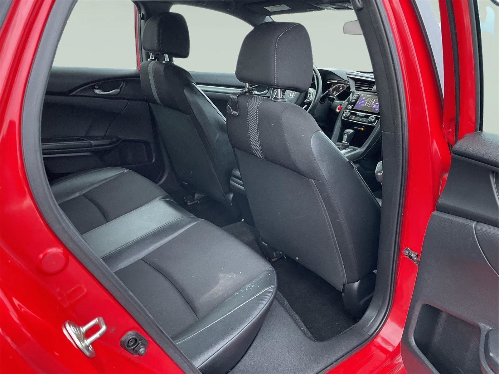 Used 2019 Honda Civic Sport image 17