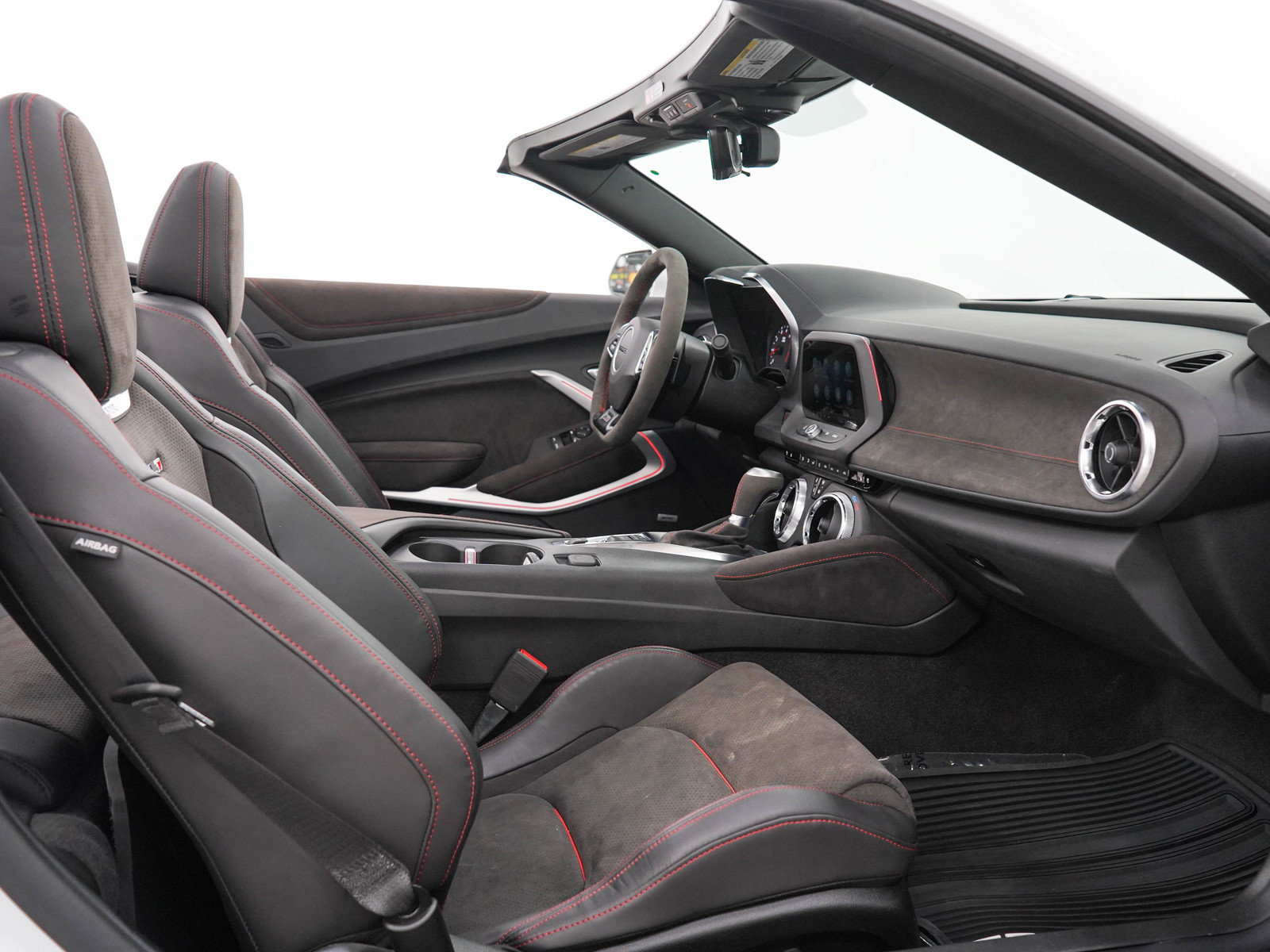 Used 2023 Chevrolet Camaro ZL1 RWD image 10