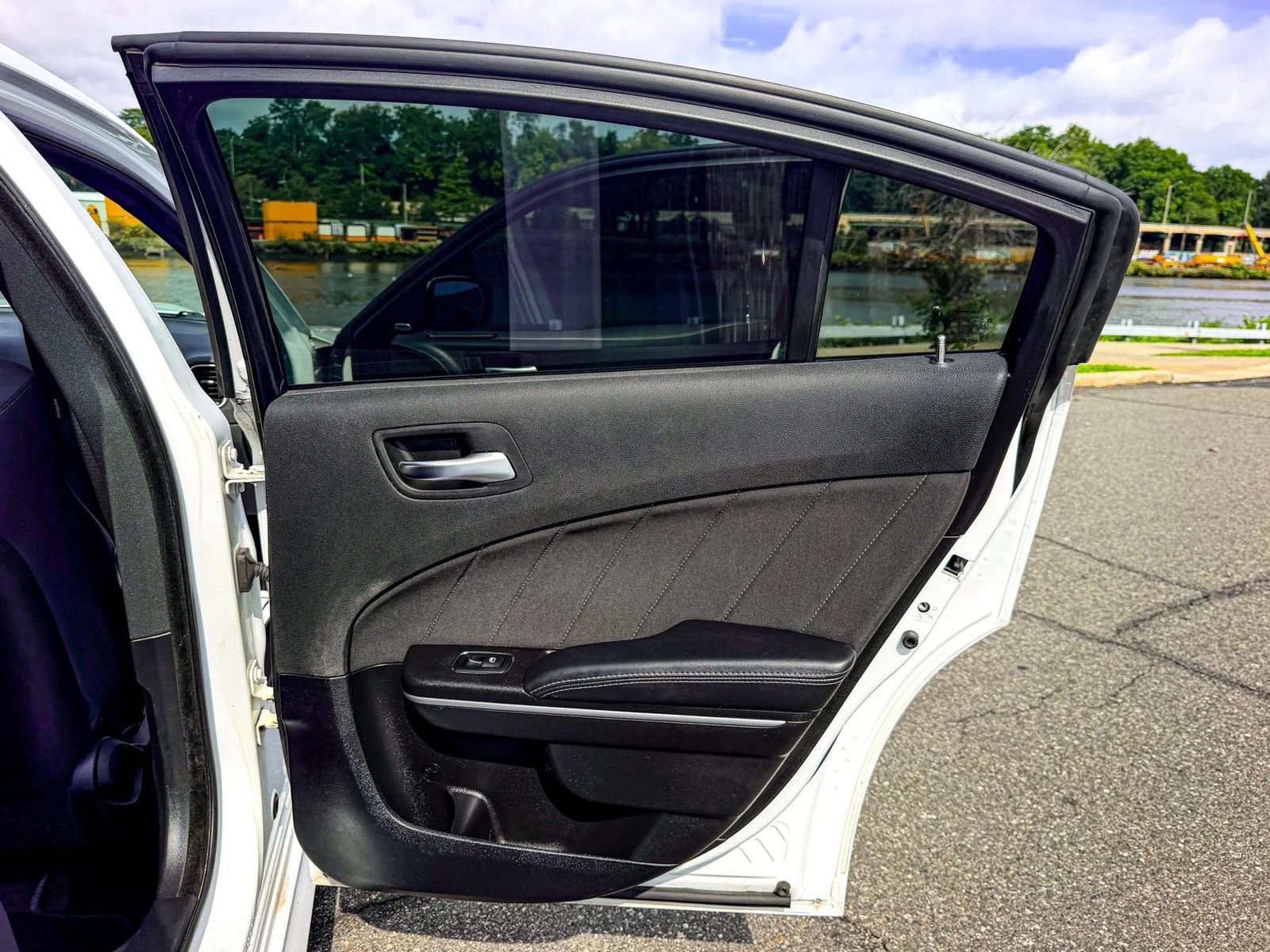 Used 2019 Dodge Charger R/T RWD image 14