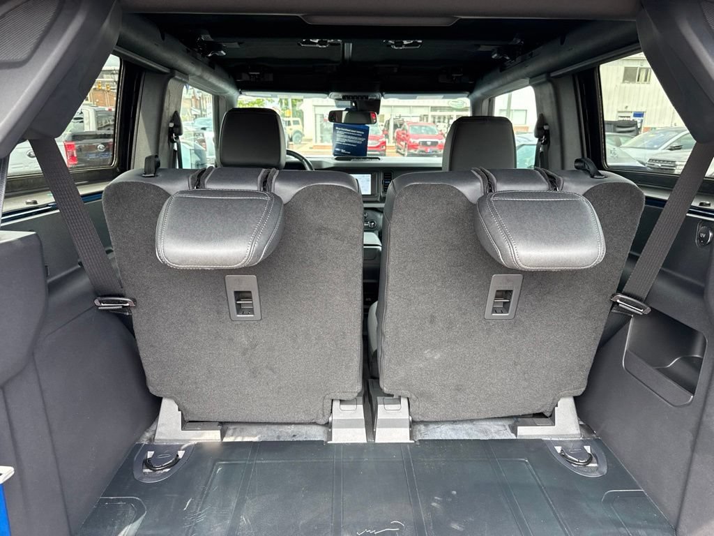 Certified 2022 Ford Bronco Black Diamond AWD/4WD image 12