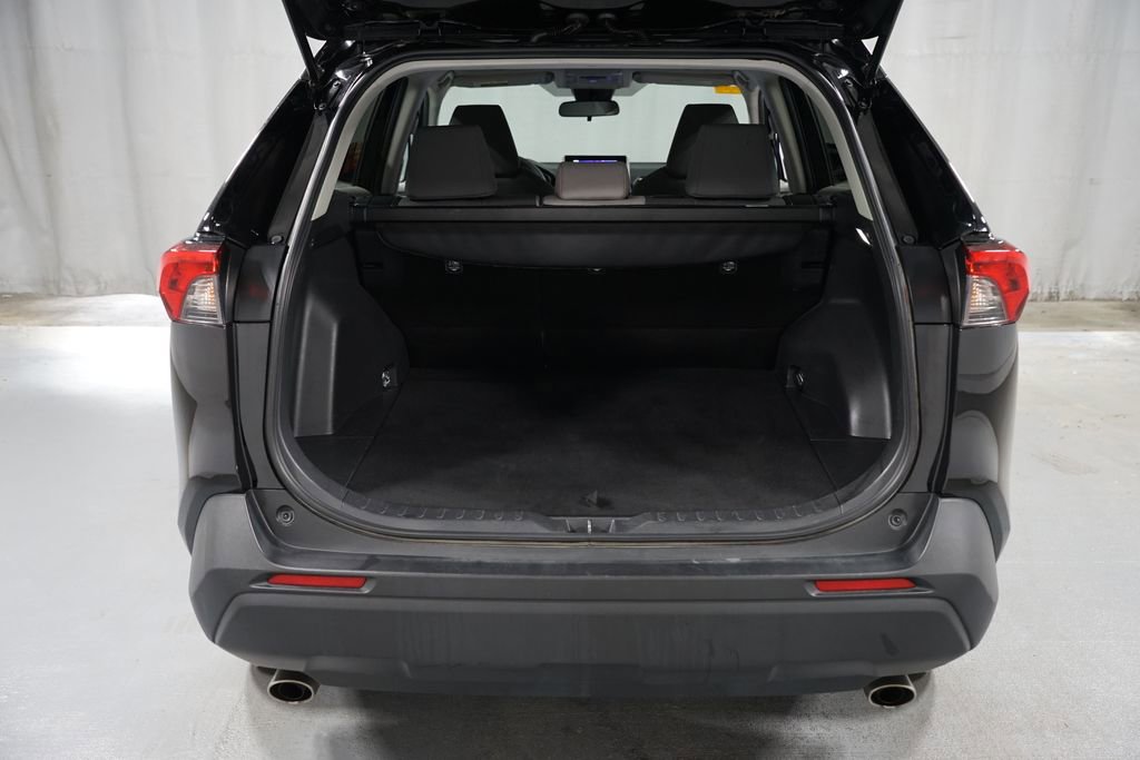 Certified 2025 Toyota RAV4 XLE image 34