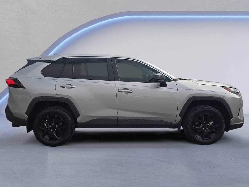 Used 2025 Toyota RAV4 LE FWD image 7