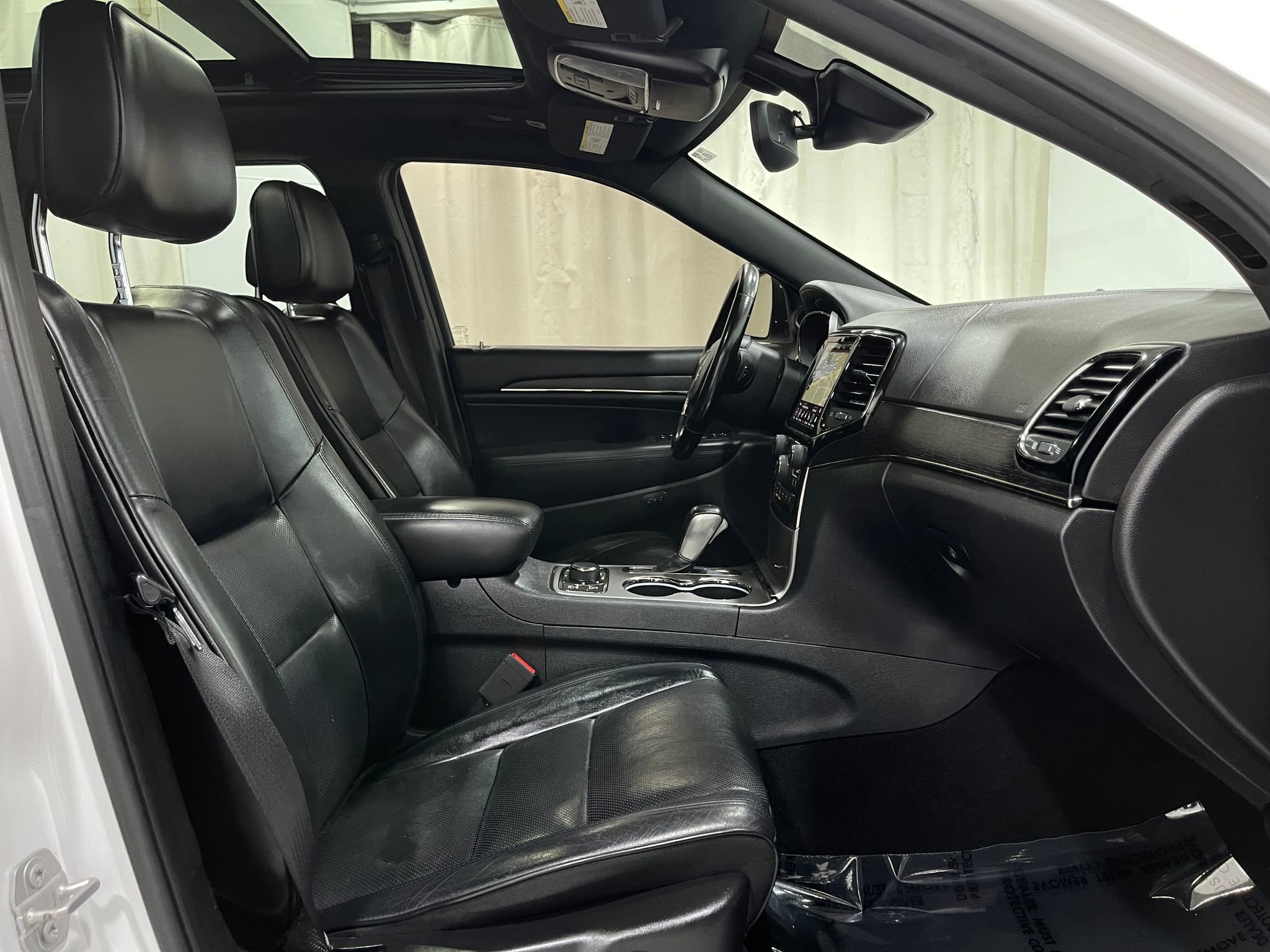 Used 2020 Jeep Grand Cherokee High Altitude AWD/4WD image 33