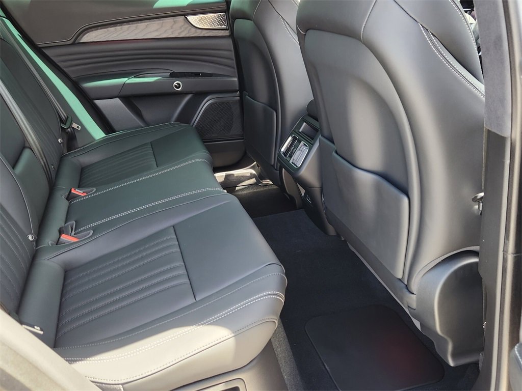 New 2025 Maserati Grecale GT image 10