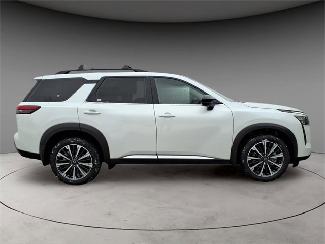 New 2026 Nissan Pathfinder Platinum image 10