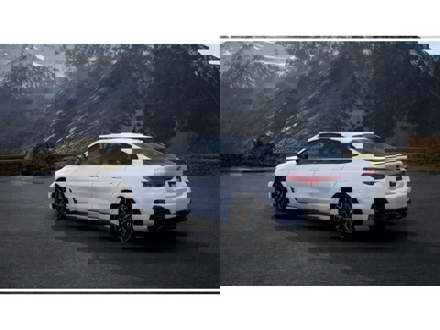 New 2026 BMW i4 eDrive40 image 2