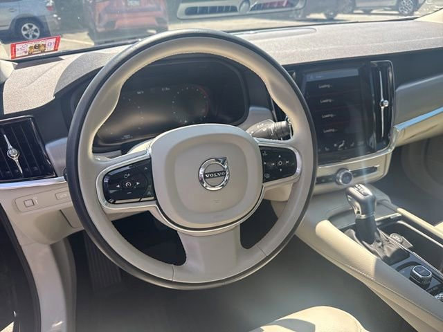 Used 2017 Volvo S90 T6 Momentum w/ Vision Package AWD/4WD image 20