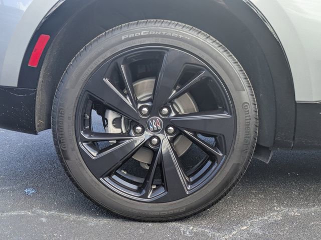 Used 2025 Buick Envision Sport Touring AWD/4WD image 12