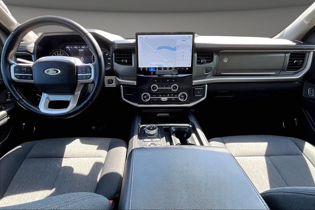 Used 2024 Ford Expedition Max XLT AWD/4WD image 11