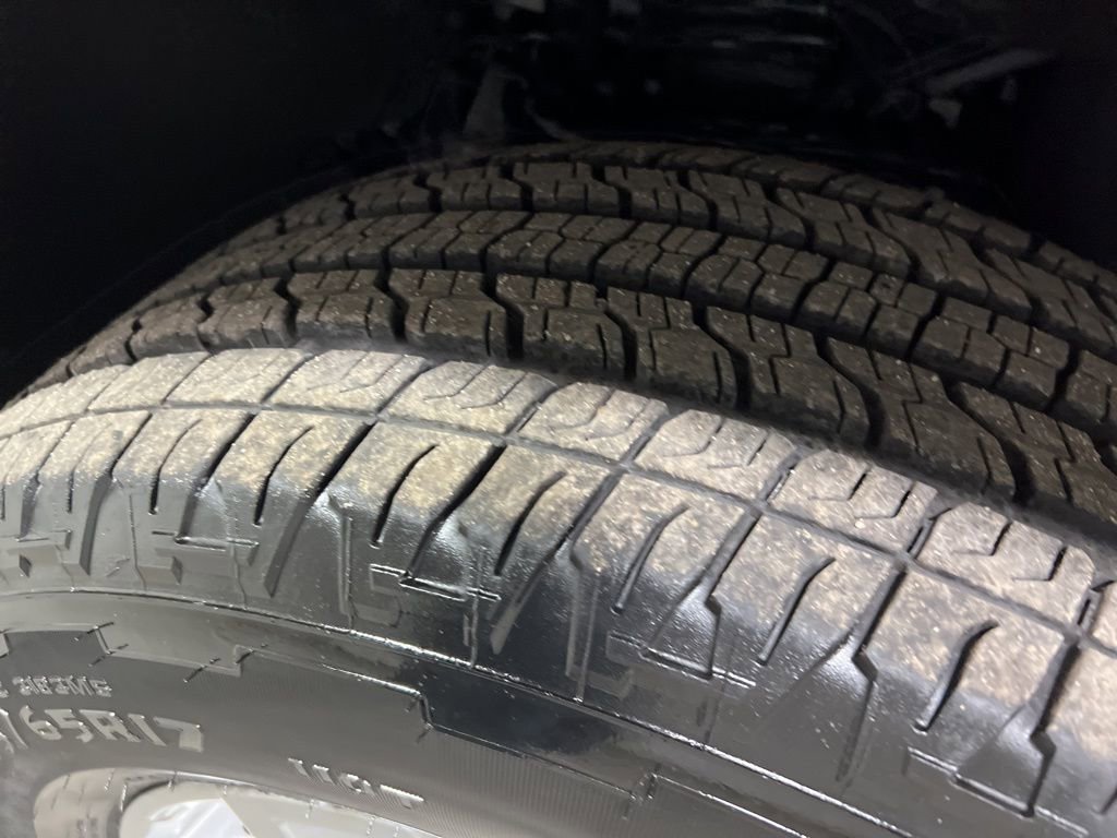 Used 2025 Chevrolet Colorado LT w/ LT Convenience Package image 43