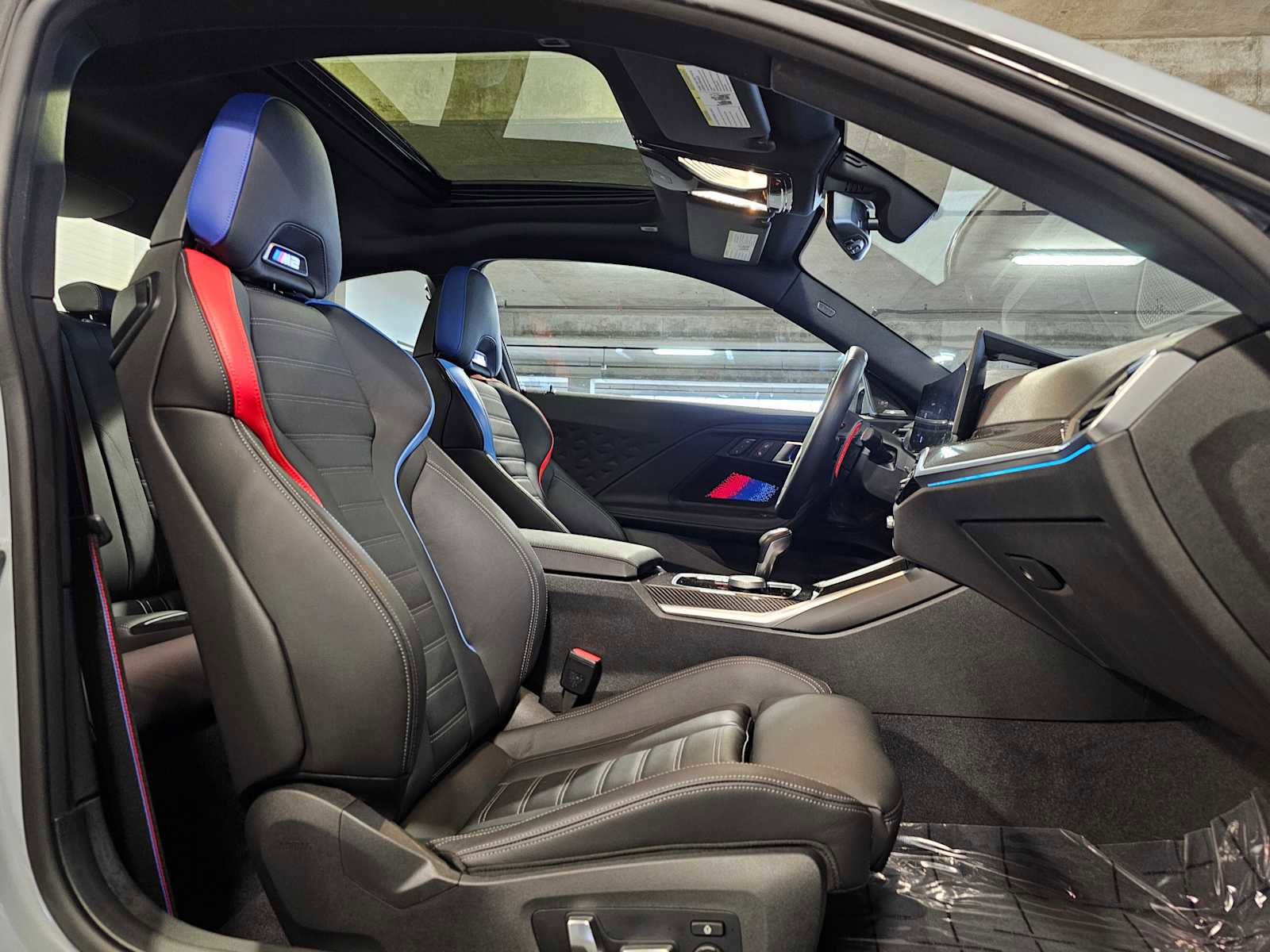 Used 2024 BMW M2 image 35