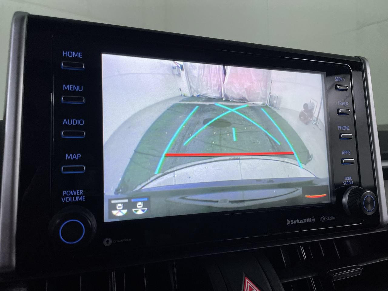 Used 2021 Toyota RAV4 XLE w/ Convenience Package AWD/4WD image 15
