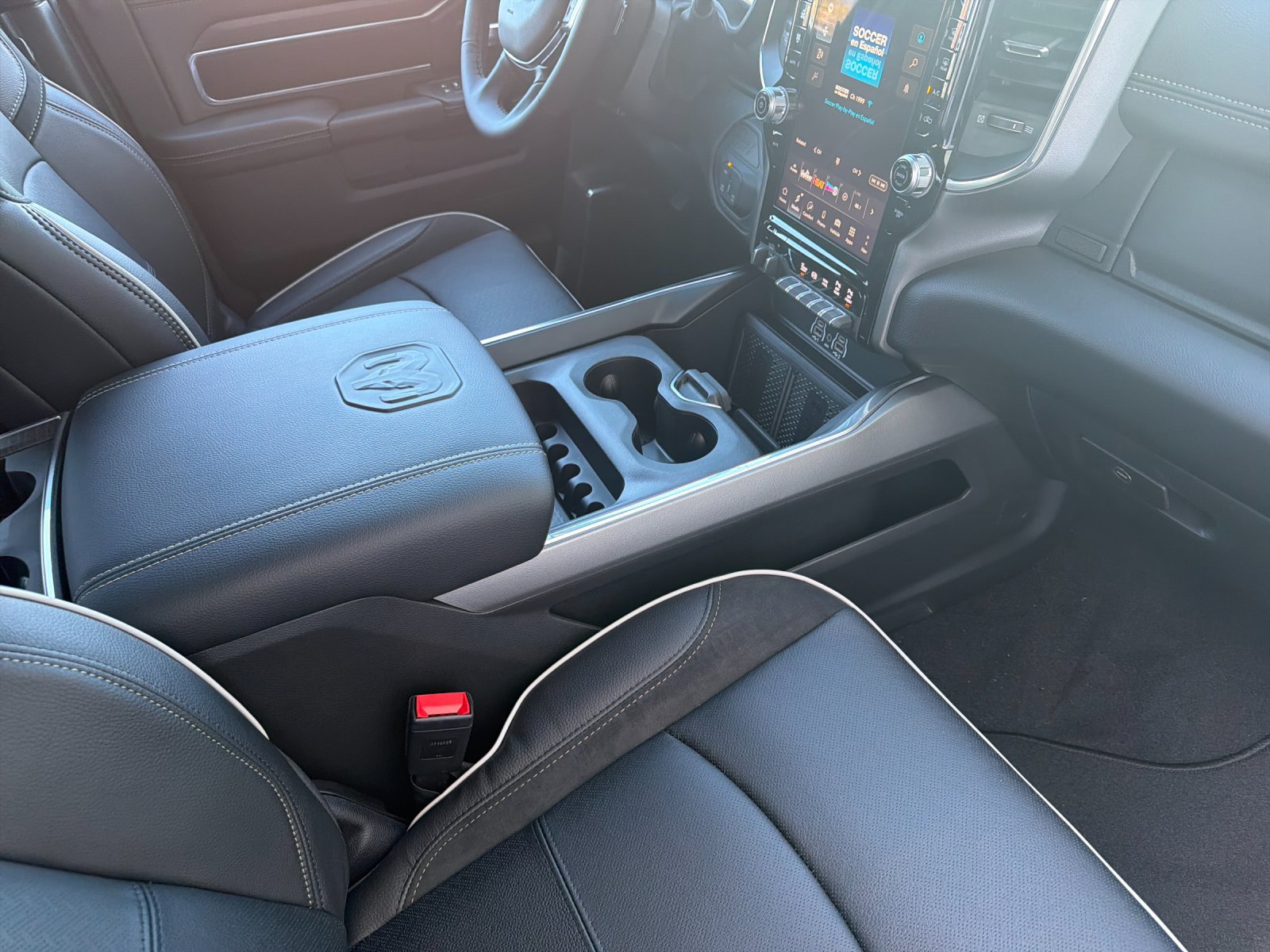 New 2027 RAM 2500 Laramie w/ Night Edition AWD/4WD image 15