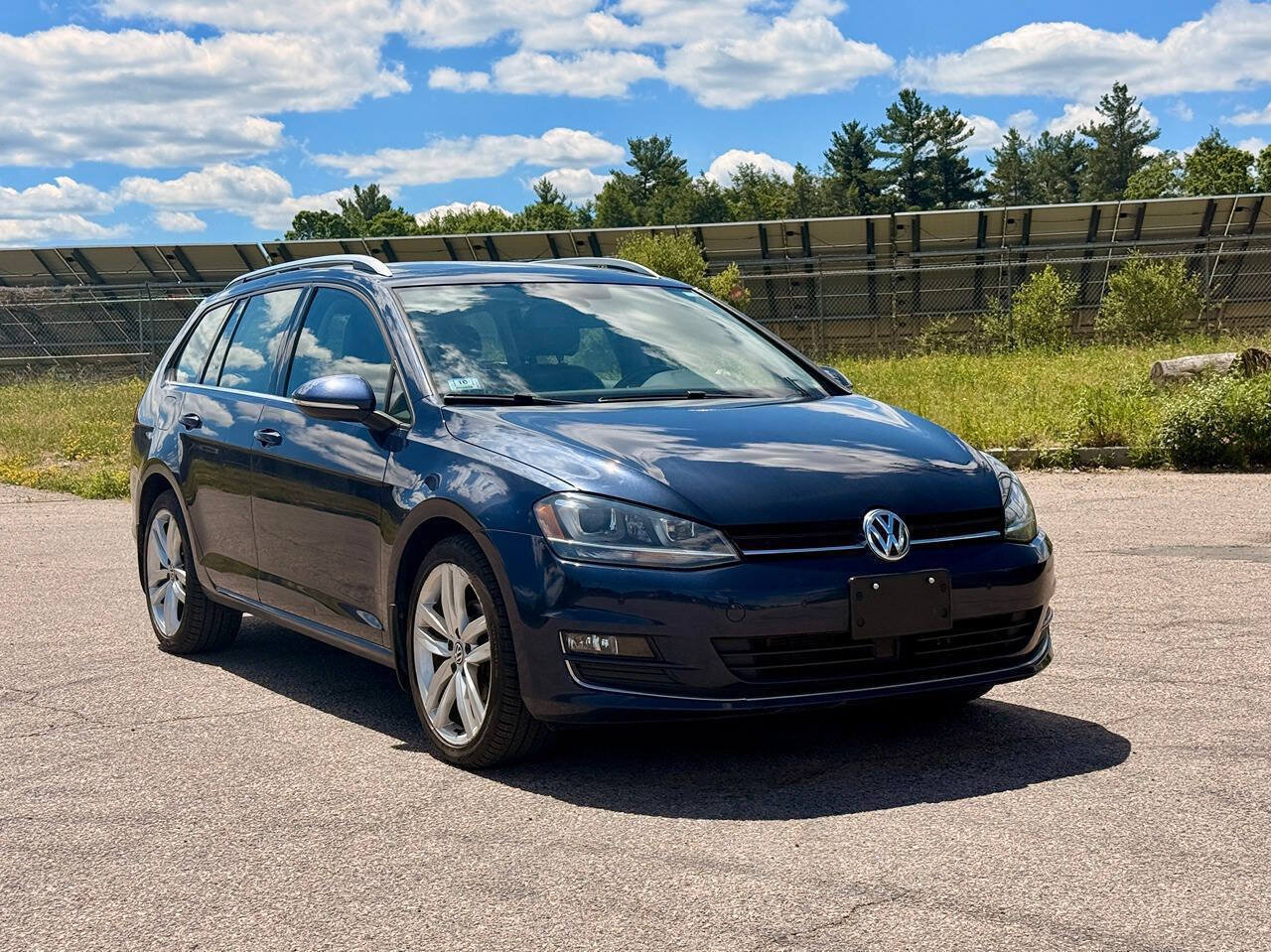 Used 2015 Volkswagen Golf SEL FWD image 7