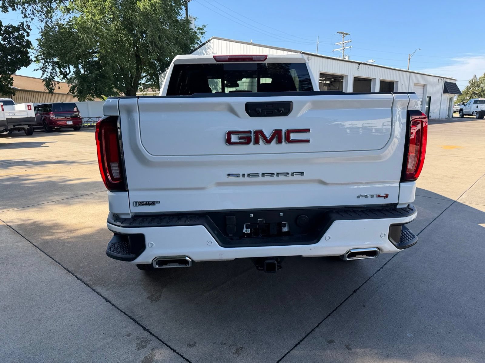 New 2026 GMC Sierra 1500 AT4 w/ AT4 Preferred Package AWD/4WD image 30