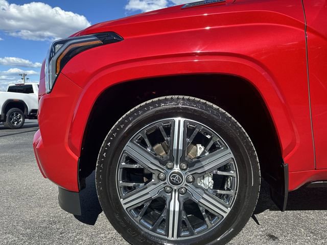 Used 2024 Toyota Sequoia Capstone AWD/4WD image 22