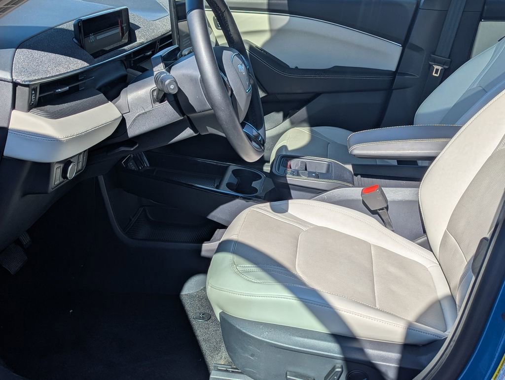 Used 2025 Ford Mustang Mach-E Premium image 11