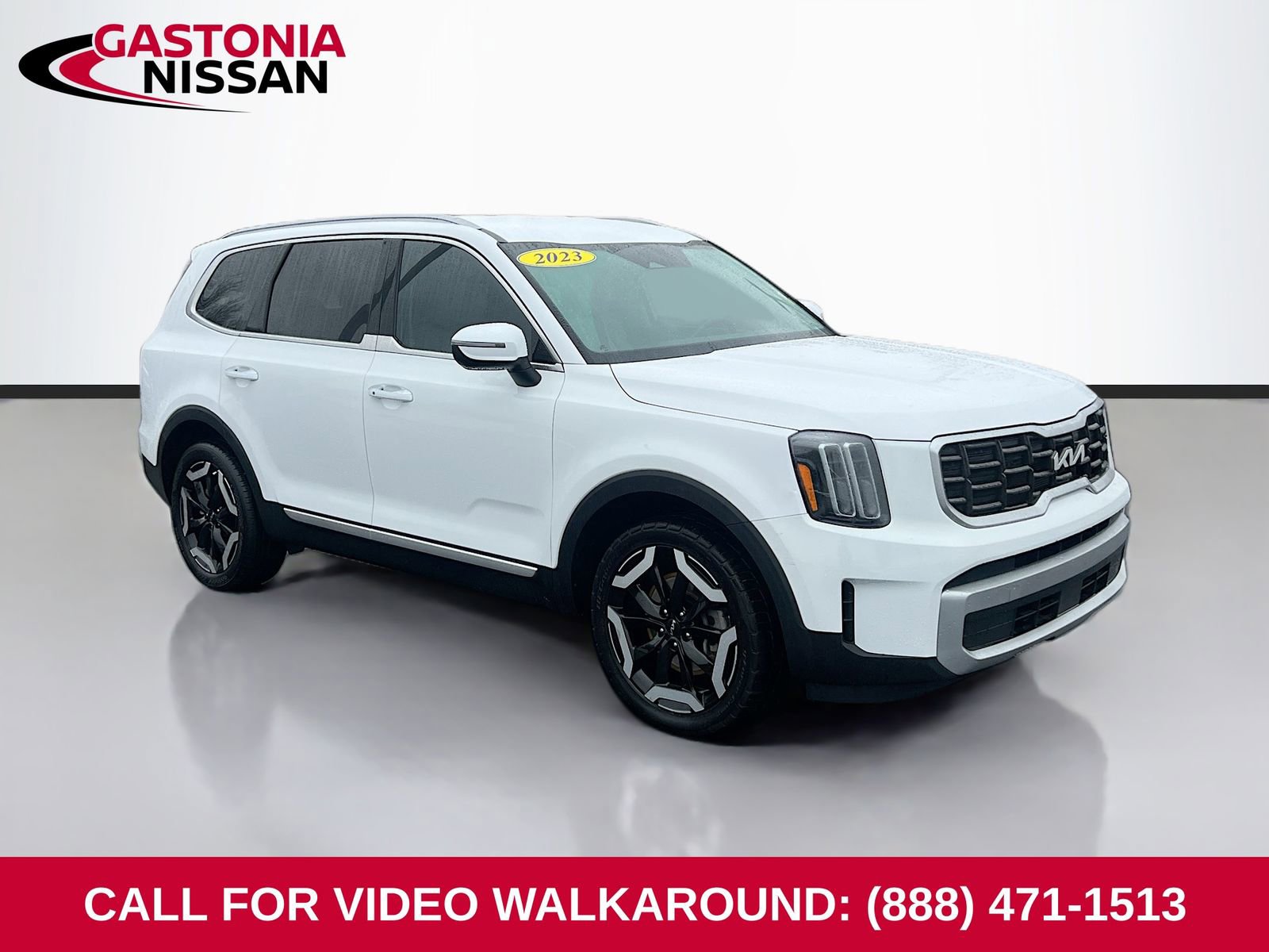 Used 2023 Kia Telluride S image 1