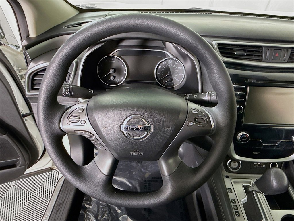 Used 2020 Nissan Murano S image 18