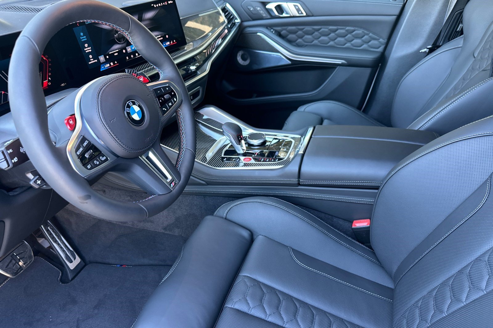 New 2026 BMW X5 M Competition w/ Executive Package AWD/4WD image 8