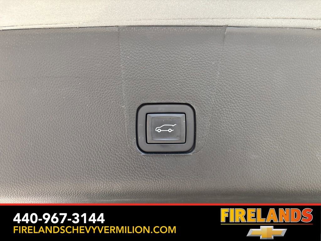 Certified 2023 Chevrolet Traverse Premier w/ LPO, Floor Liner Package image 60