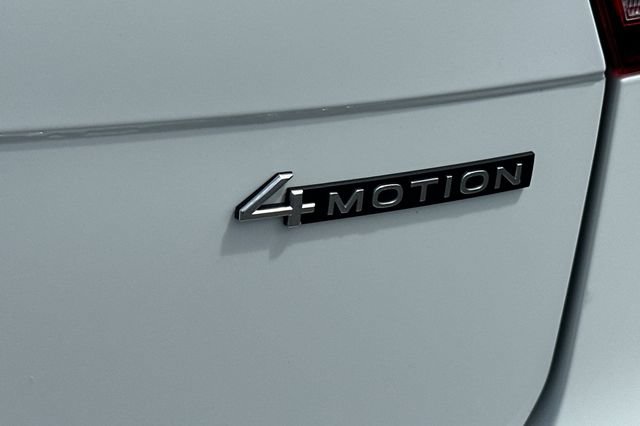 Used 2024 Volkswagen Tiguan Wolfsburg Edition AWD/4WD image 33