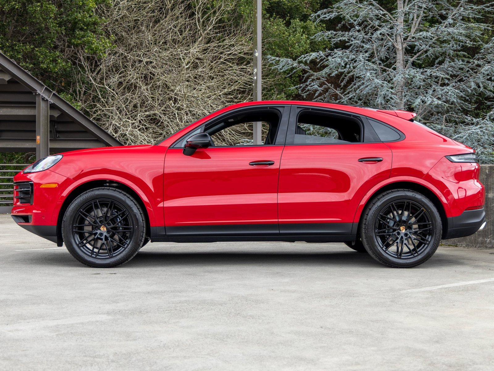 New 2026 Porsche Cayenne Coupe image 2