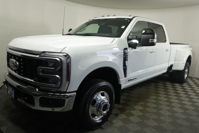 Certified 2025 Ford F350 Lariat w/ Lariat Ultimate Package AWD/4WD image 7