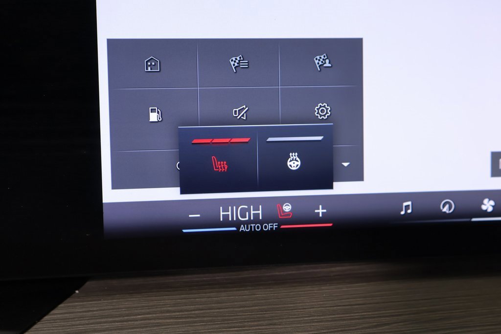 Used 2025 BMW 430i Coupe image 8