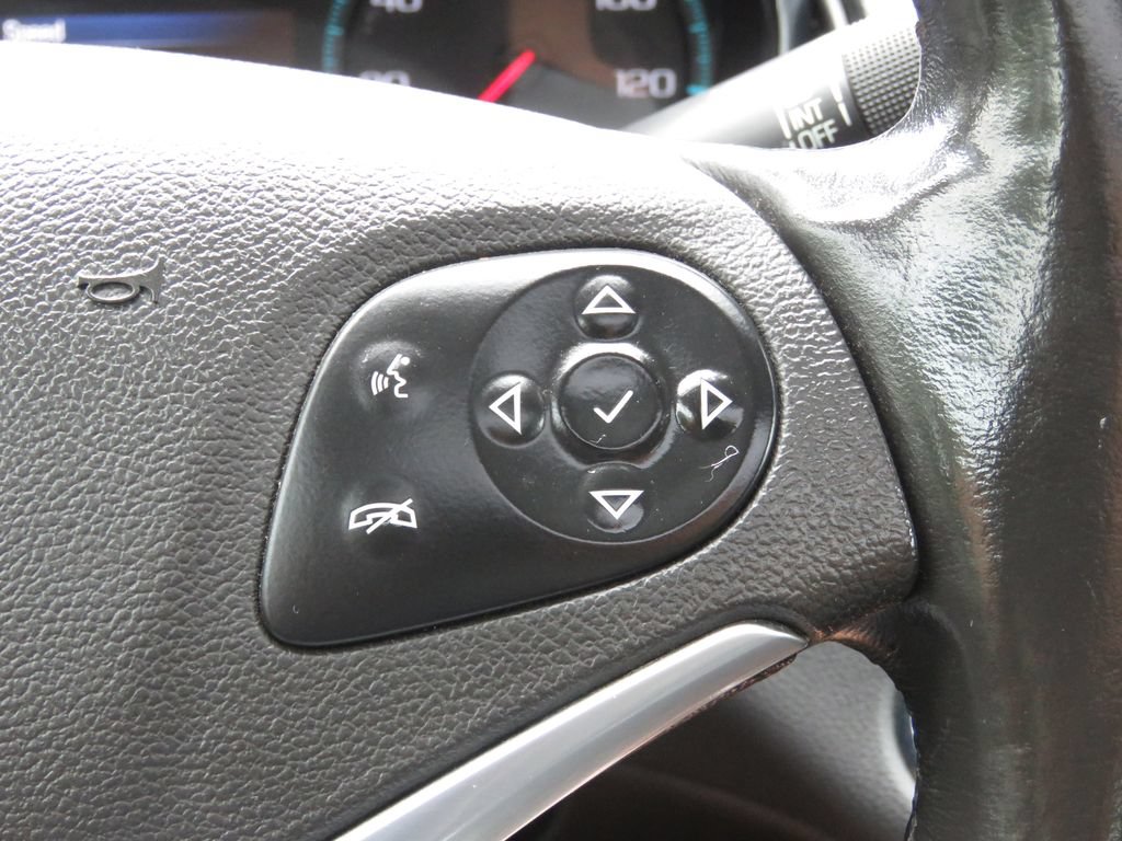 Used 2014 Chevrolet Impala LTZ FWD image 22