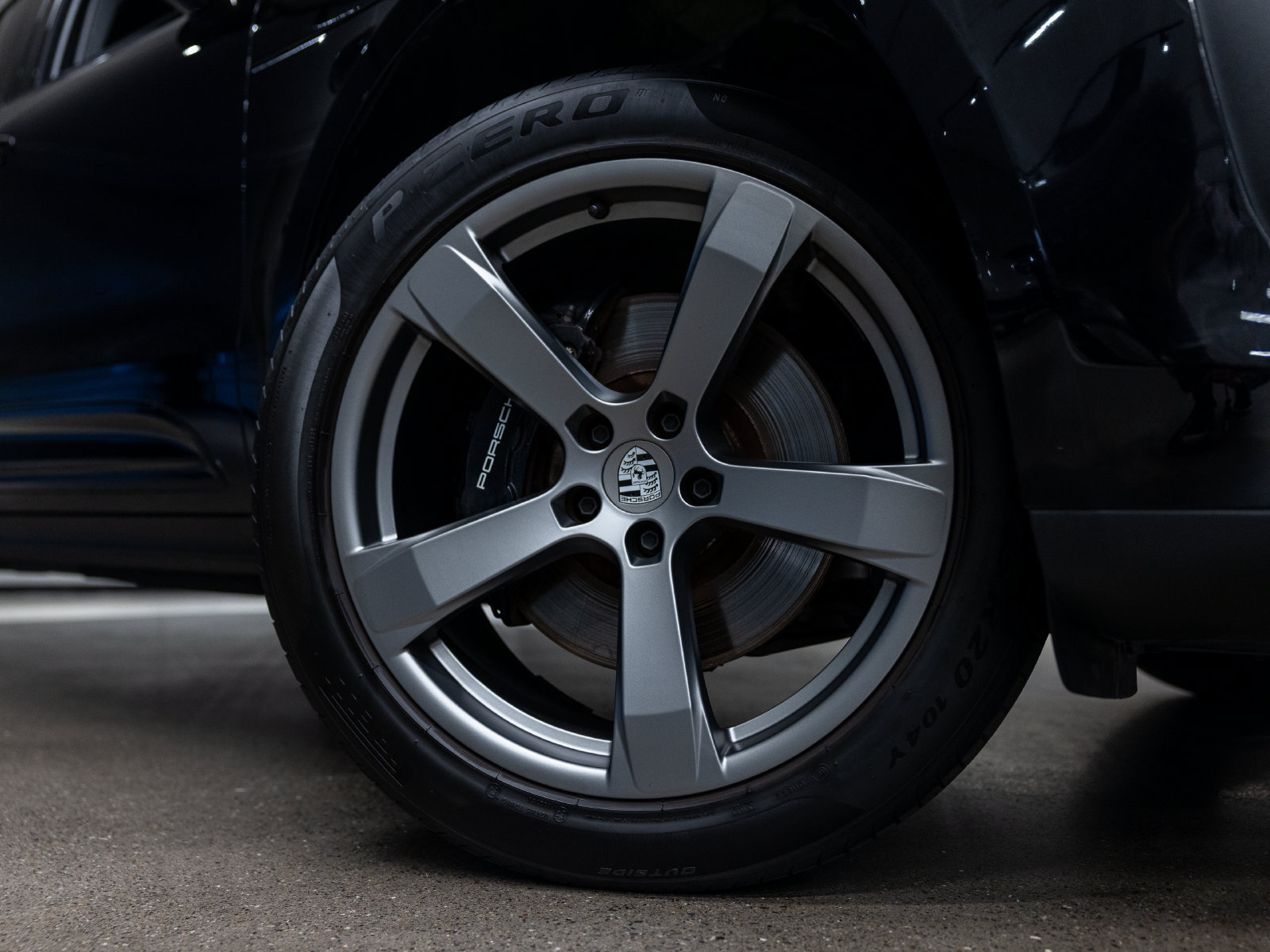 Certified 2023 Porsche Macan S AWD/4WD image 18