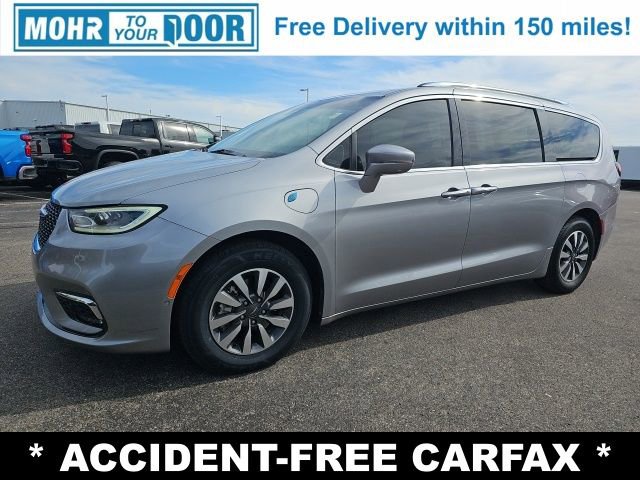 Used 2021 Chrysler Pacifica Touring-L image 18