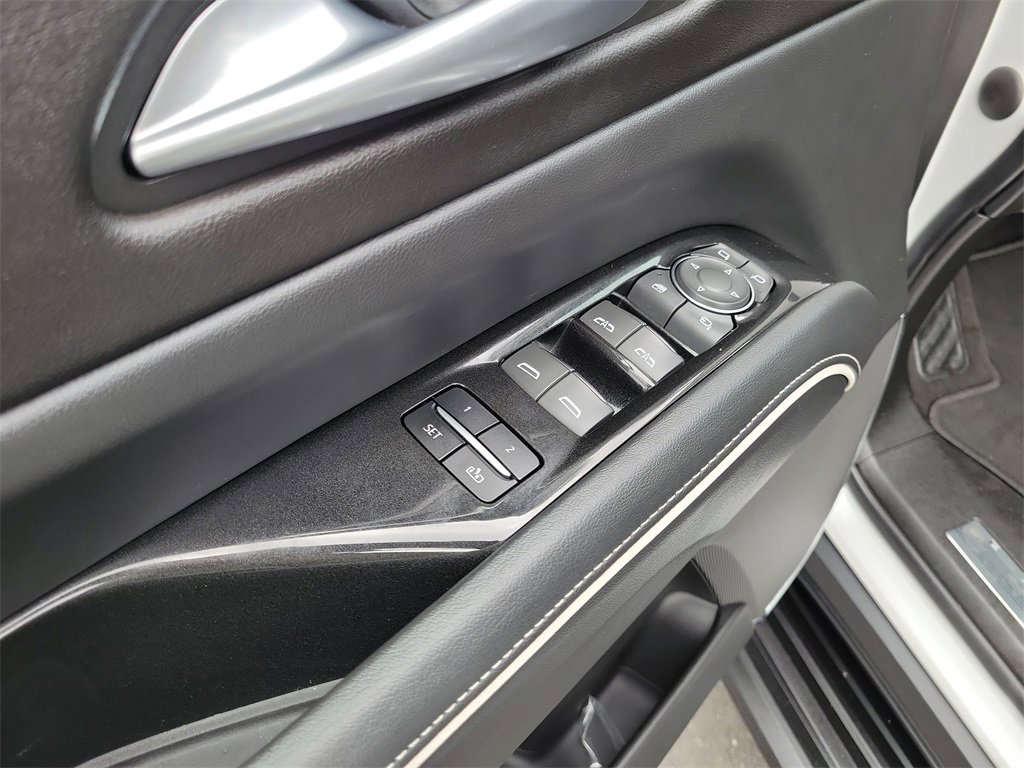 Certified 2023 Cadillac Escalade Sport w/ LPO, ONYX Package image 23