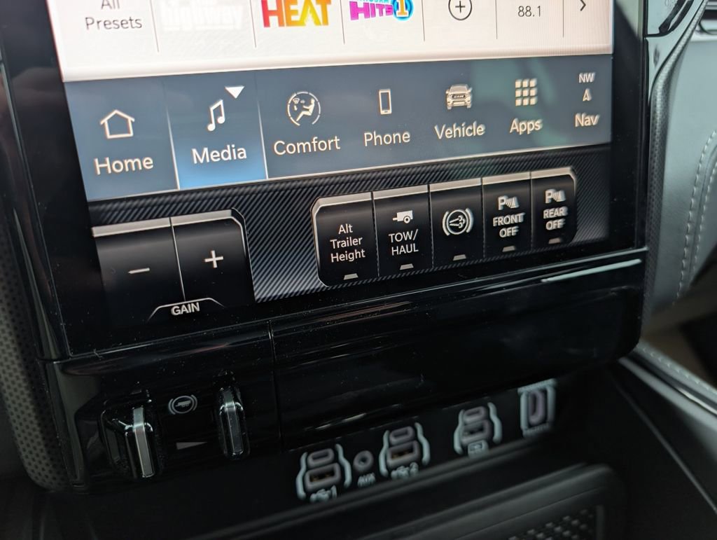 New 2026 RAM 3500 Limited image 35